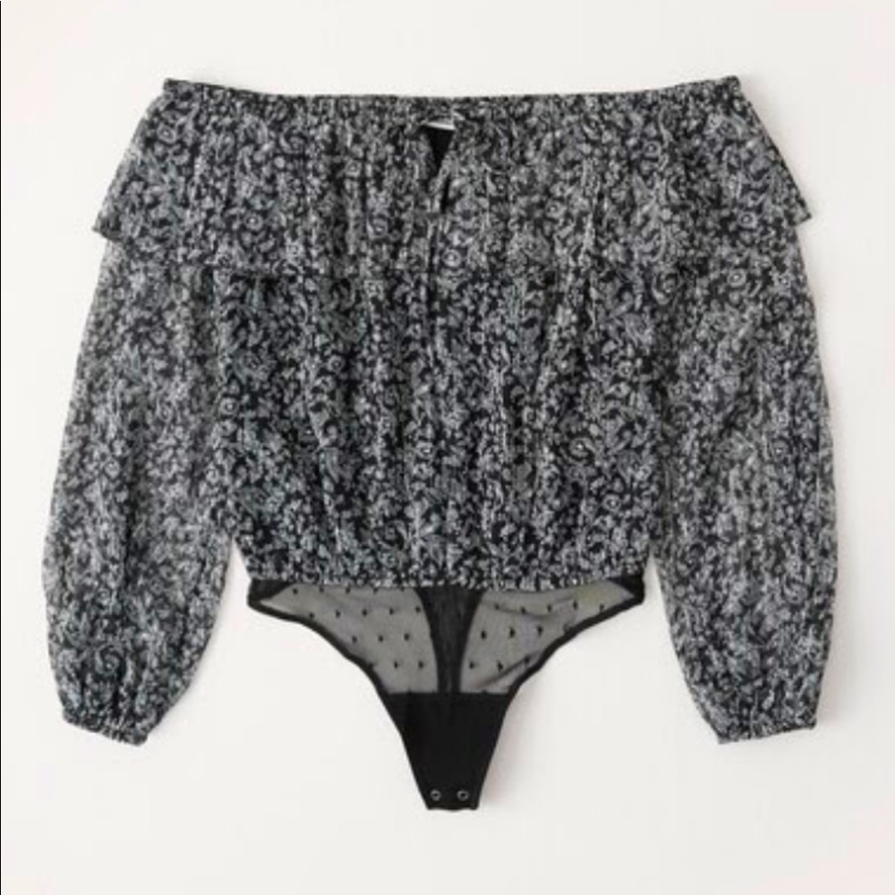 Abercrombie and Fitch Off the Shoulder Chiffon bodysuit